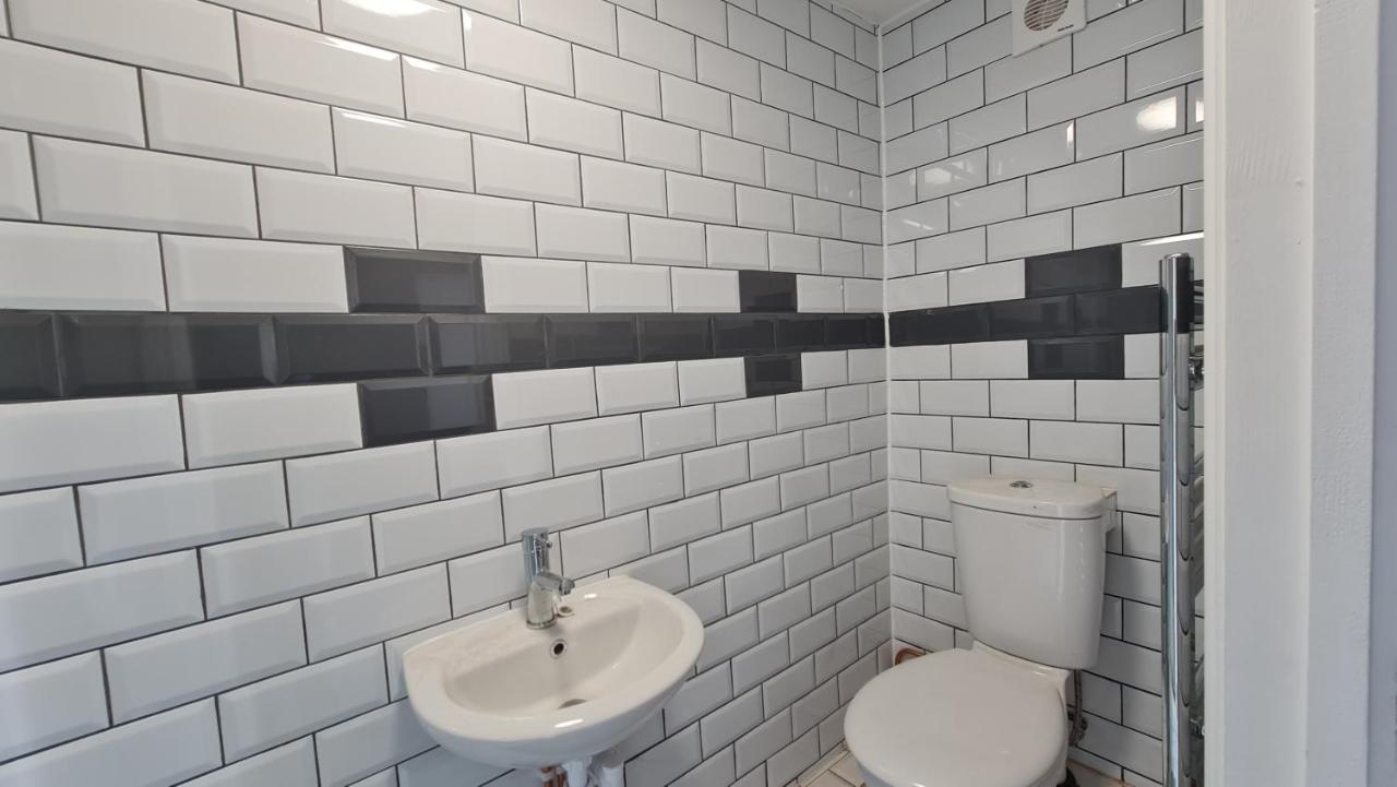 Grace Apartments - Living Rock Ashford  Luaran gambar